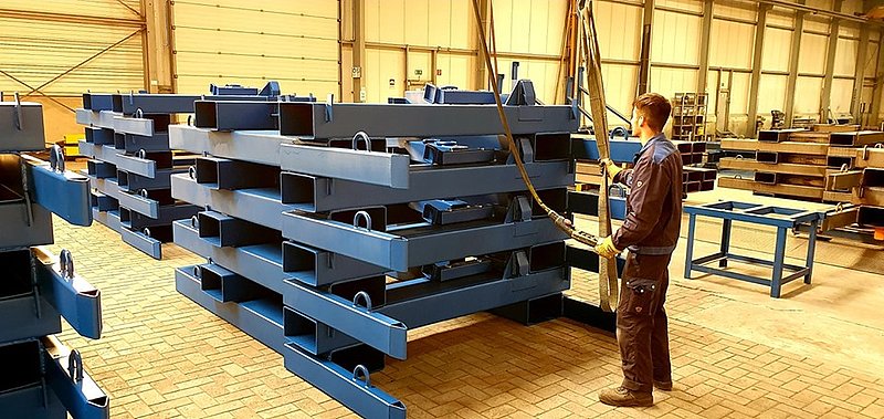 Getriebepalette in der Endfertigung Ossendorf Stahlbau